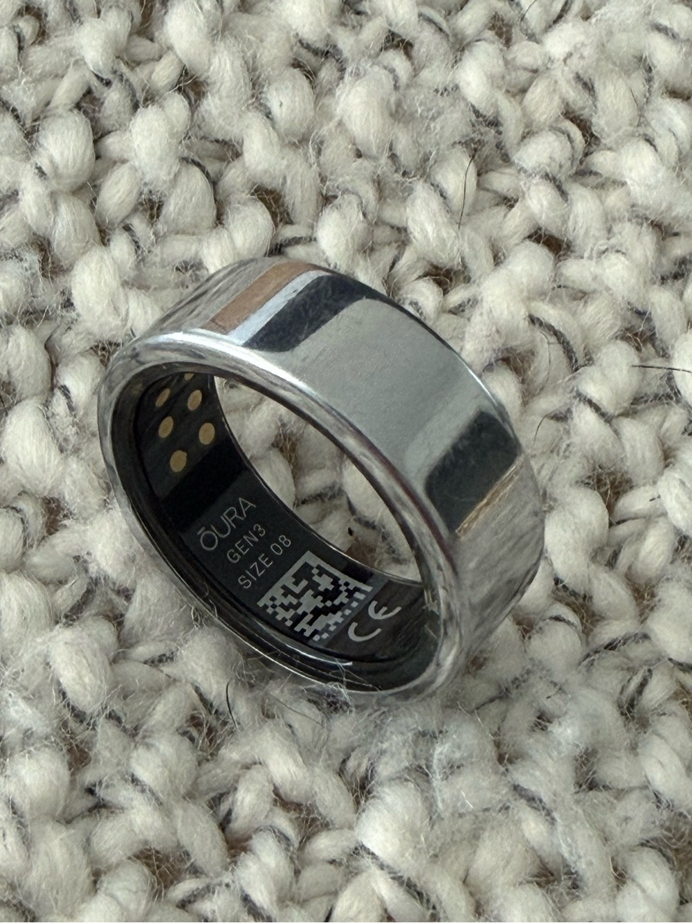 Oura Ring Gen 3 Heritage Silver Size 8 + Charger